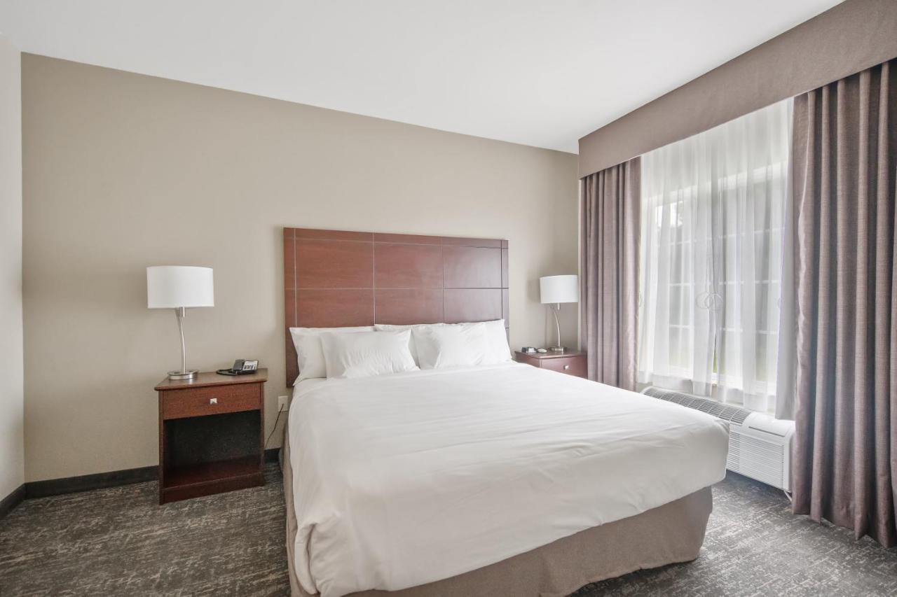 Cobblestone Hotel & Suites - Austin Zewnętrze zdjęcie