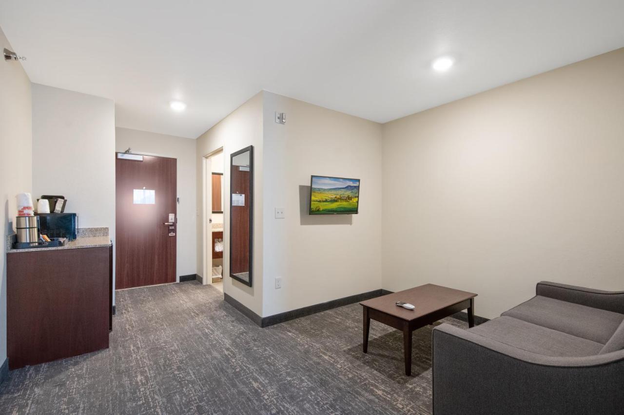 Cobblestone Hotel & Suites - Austin Zewnętrze zdjęcie