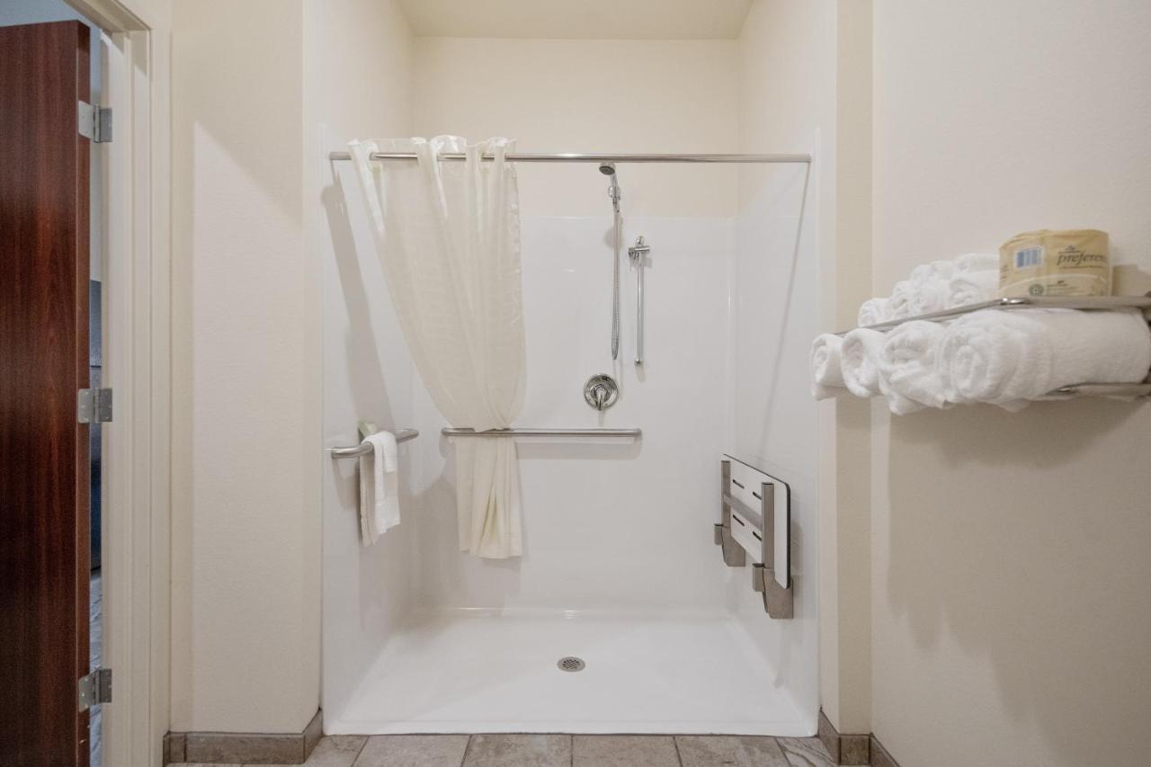 Cobblestone Hotel & Suites - Austin Zewnętrze zdjęcie